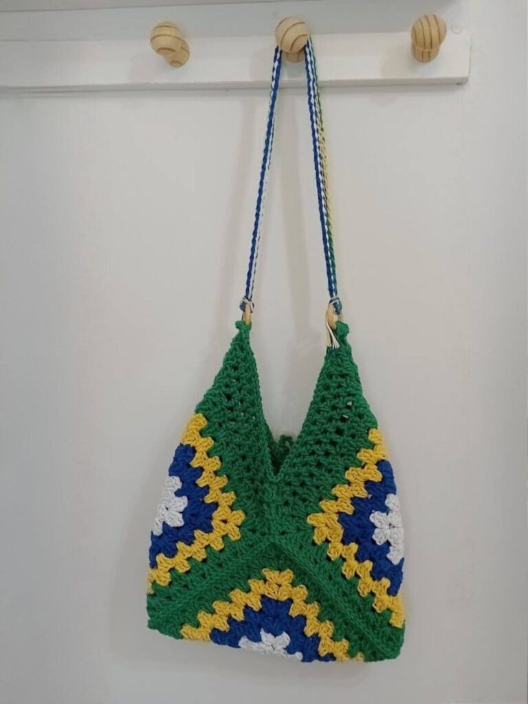 bolsa Ipanema da coleção brasil - crochê by line